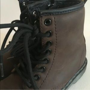 Dr. Martens Hiking Boot Unisex US 11 DELANEY BROWN